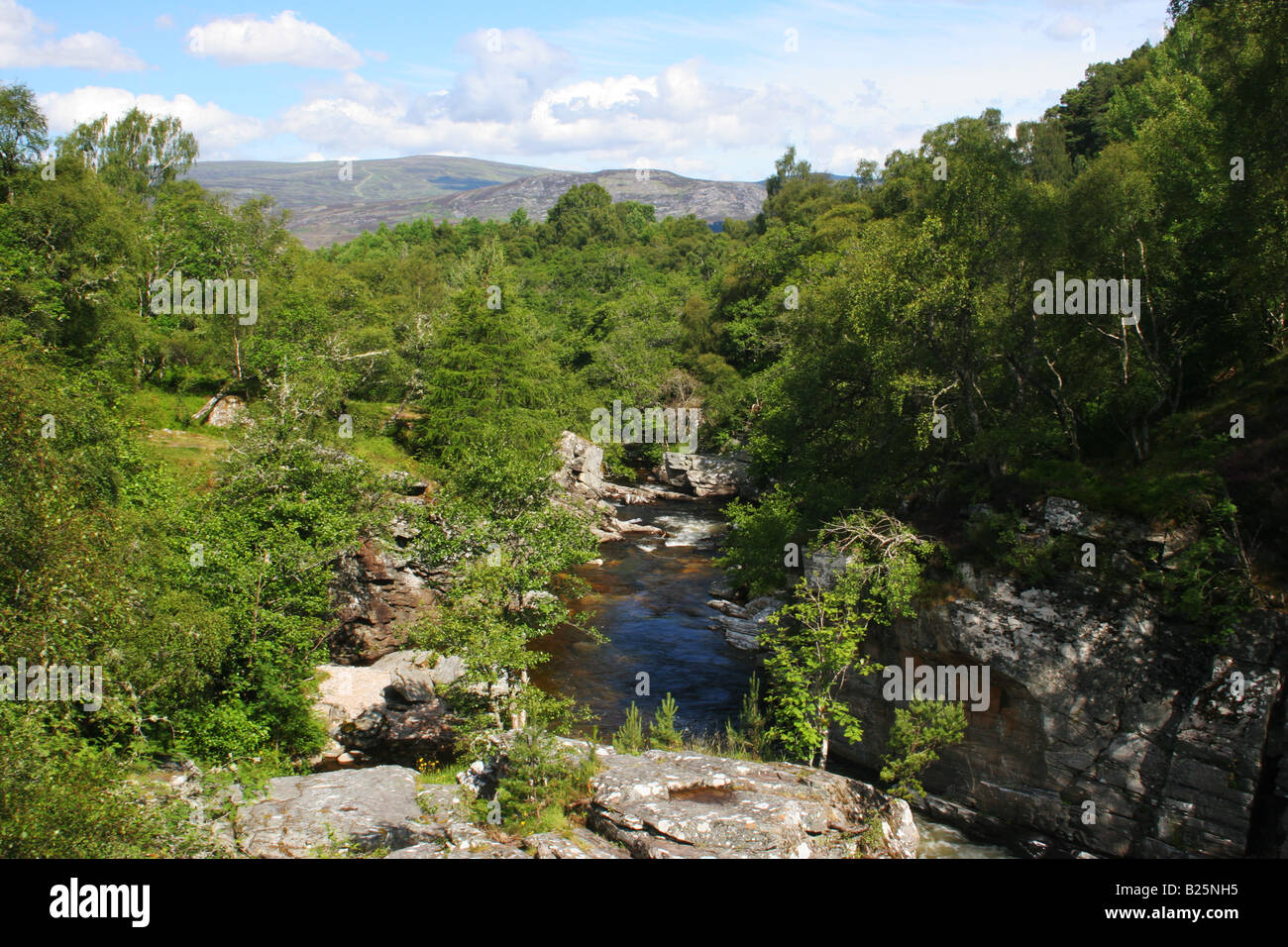 Der Fluss Tromie in der Nähe von Kingussie, Cairngorms National Park, Schottland Stockfoto