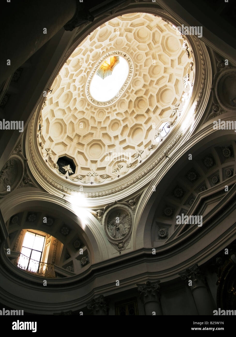 Kirche von San Carlo Alle Quattro Fontane Barock Architektur von Francesco Borromini 1667 Rom Rom Latium Italien die Kuppel Stockfoto