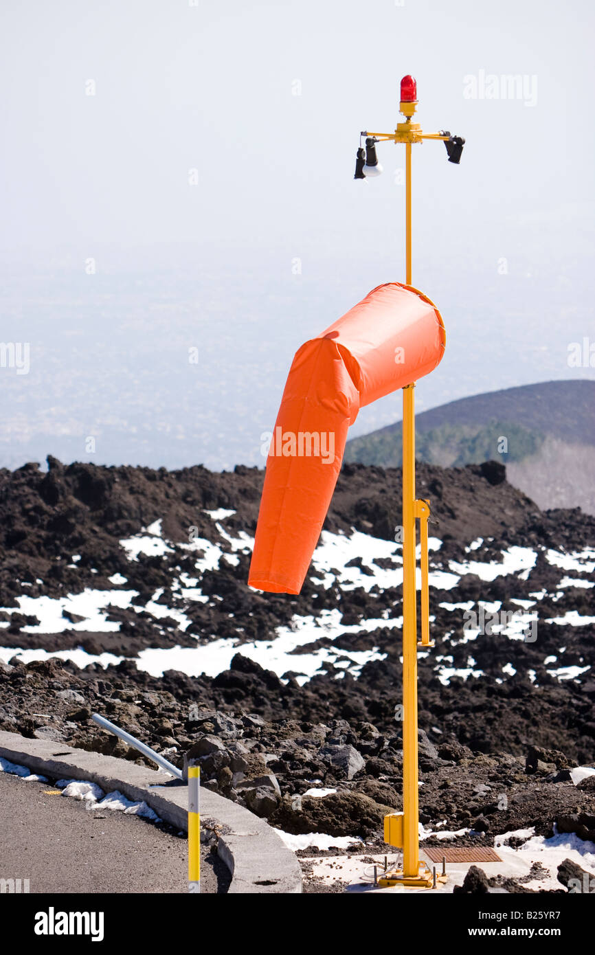 Roter Wind Kegel auf den Ätna, Sizilien, Italien Stockfoto