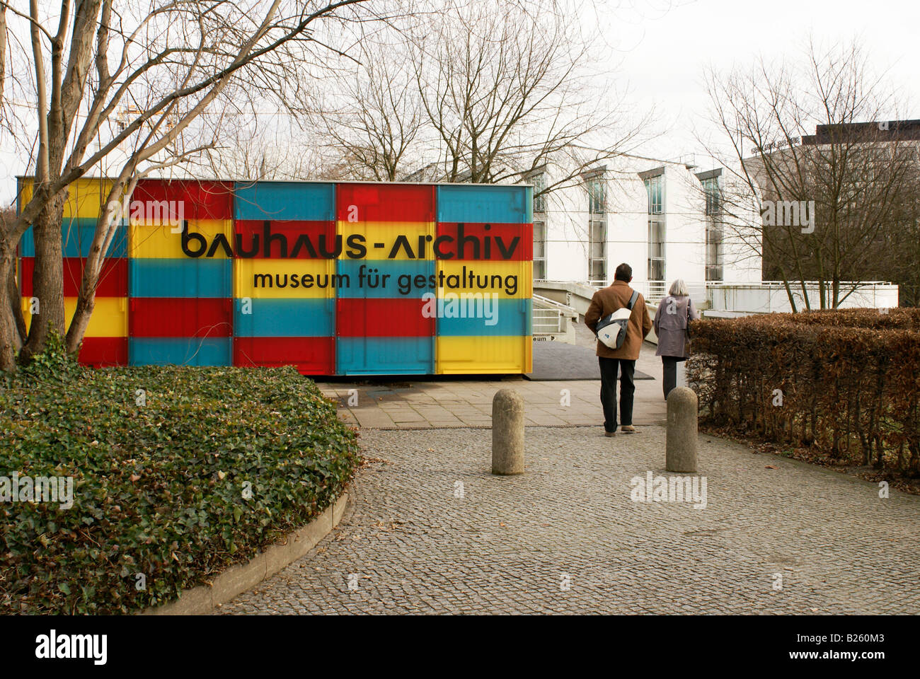 Eingang des Bauhaus-Archivs (Design-Museum) in Berlin, Deutschland Stockfoto