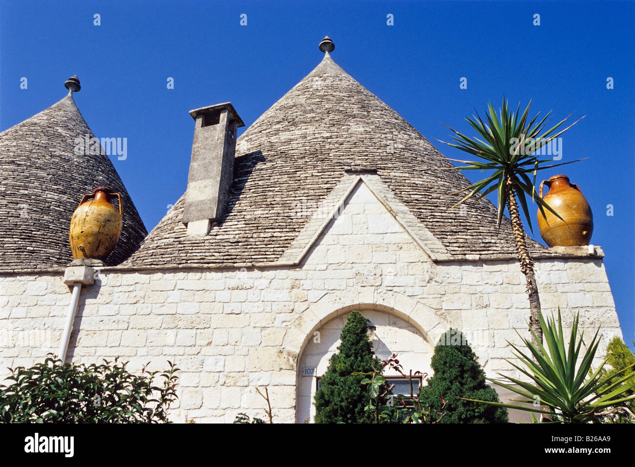 Trulli-Häuser, Alberobello, Gargano, Apulien, Italien, Europa Stockfoto