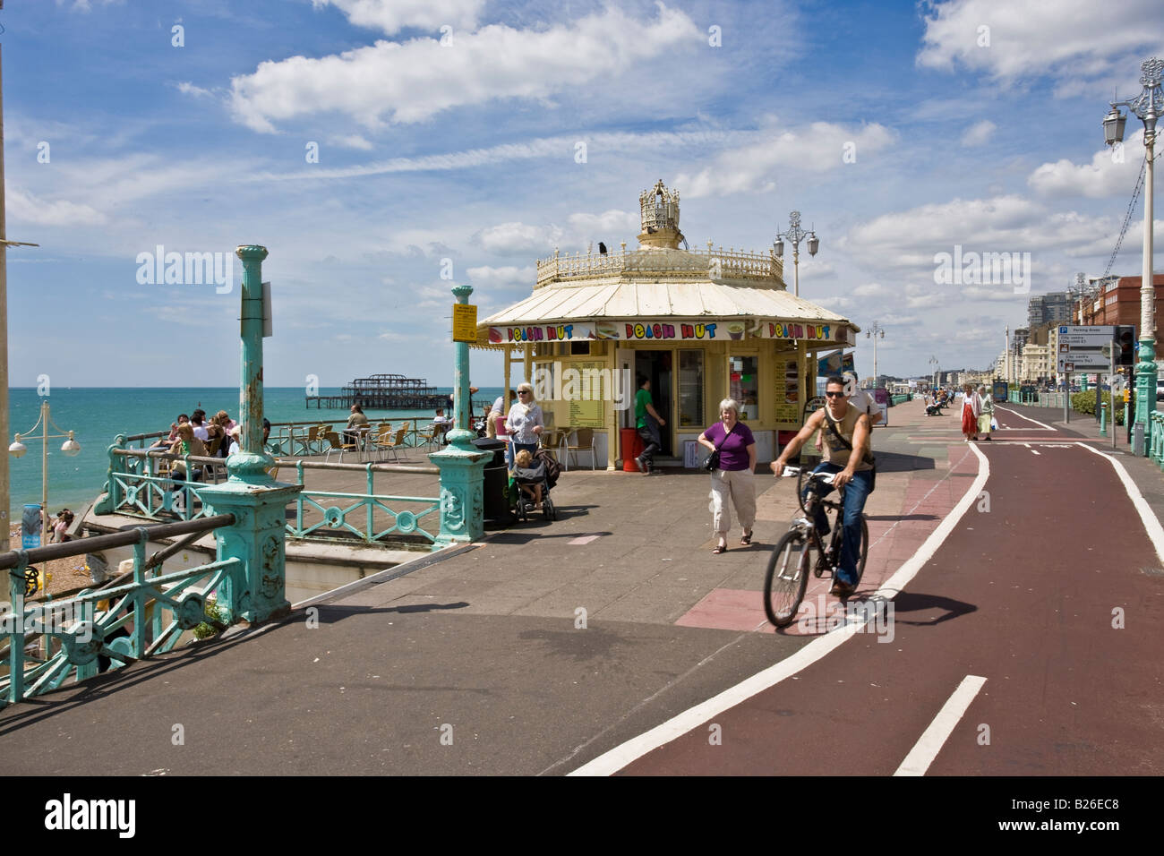 Zyklus Lane Brighton Strand Meerseite Stockfoto