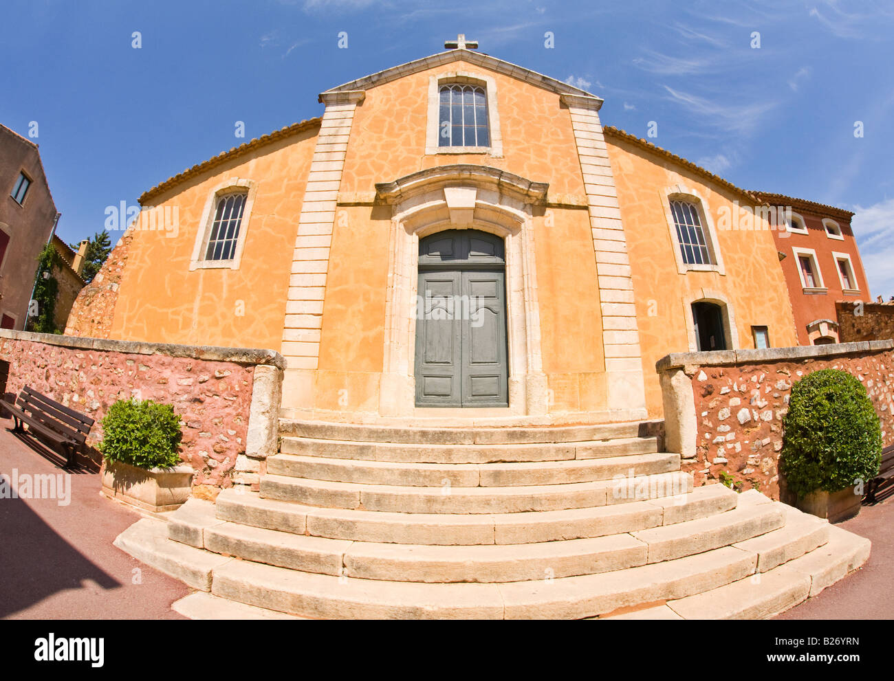 Roussillon Kirche provence frankreich Stockfoto