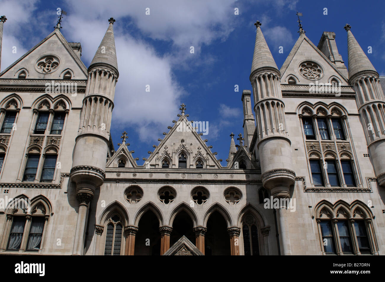 Königshöfe der Gerechtigkeit oder Justizpalast, London, UK Stockfoto