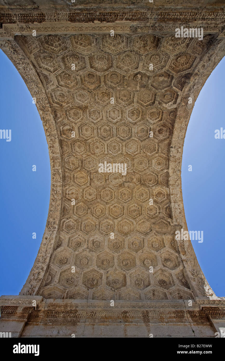 Roman Triumphal Bogen am Glanum, St-Rémy-de-Provence, Frankreich. Stockfoto