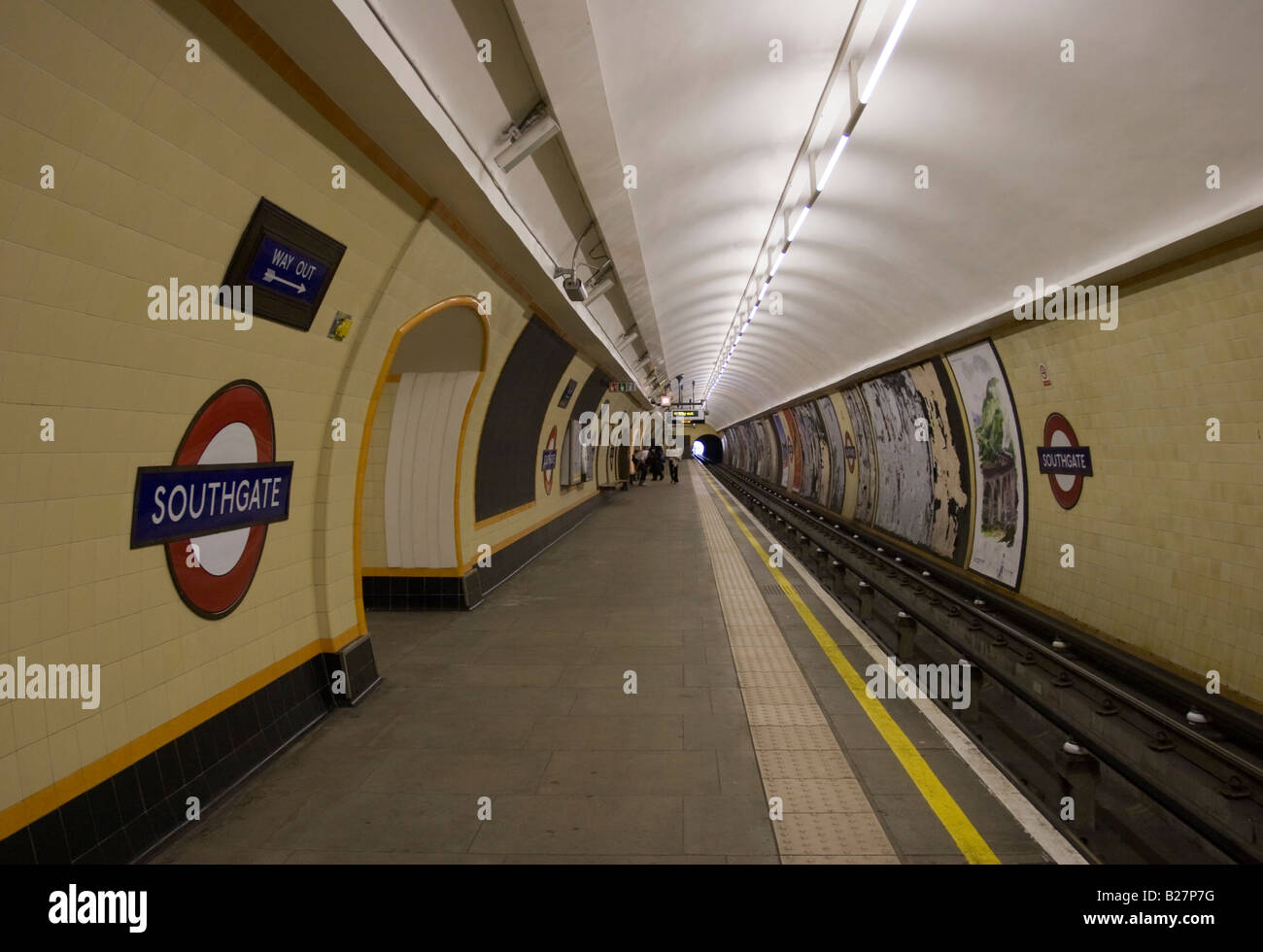 Southgate Underground Station London Piccadilly Line nach der Aktualisierung Juli 2008 Stockfoto