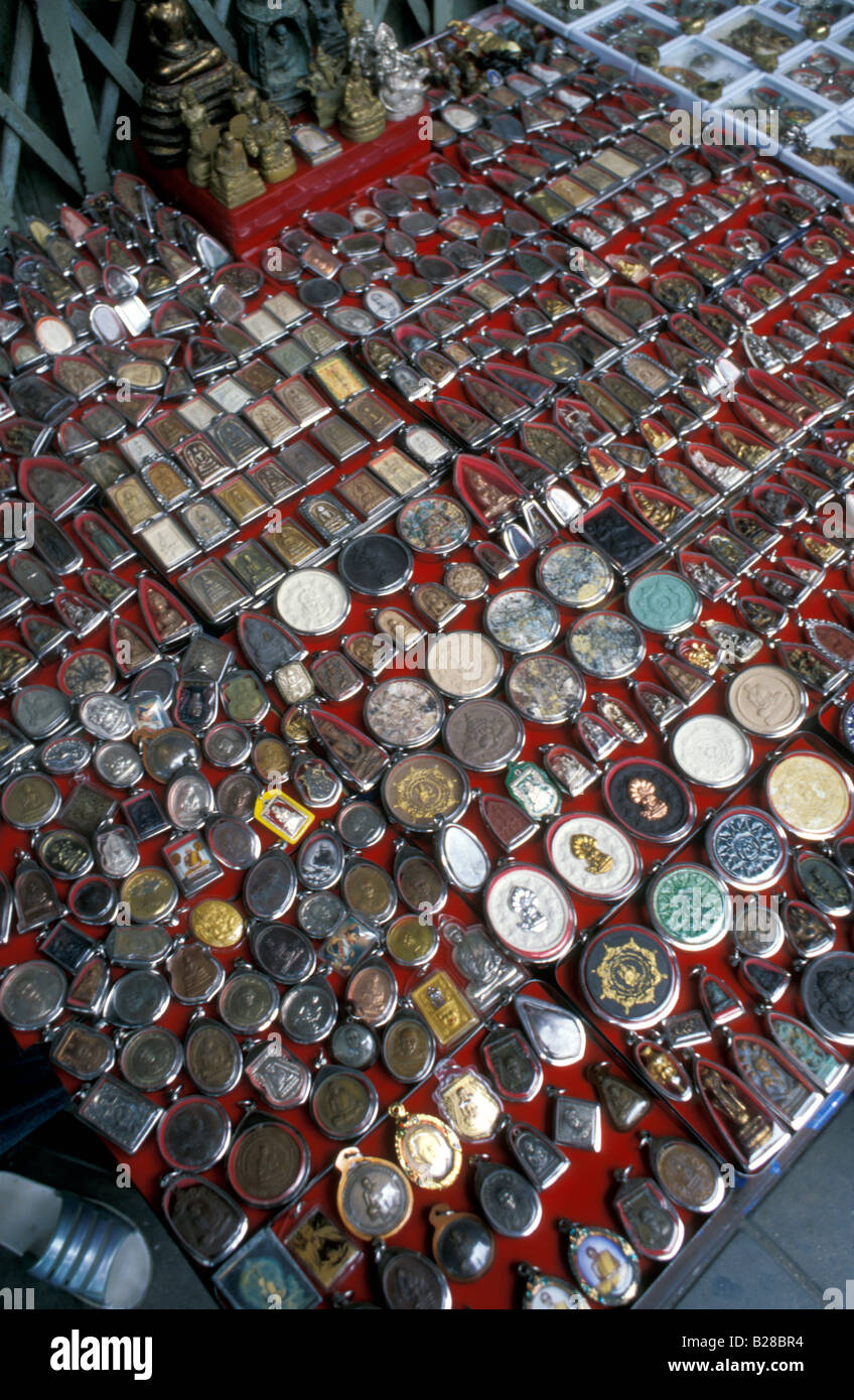 Amulett stall Chinatown Bangkok thailand Stockfoto