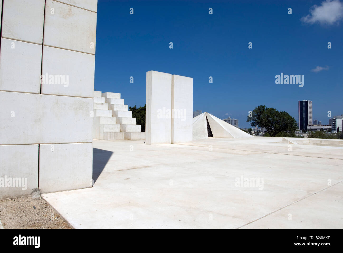 Israel Tel Aviv Wolfson Park White City Statue 1977 1988 eine Skulptur von Dani Karavan Stockfoto