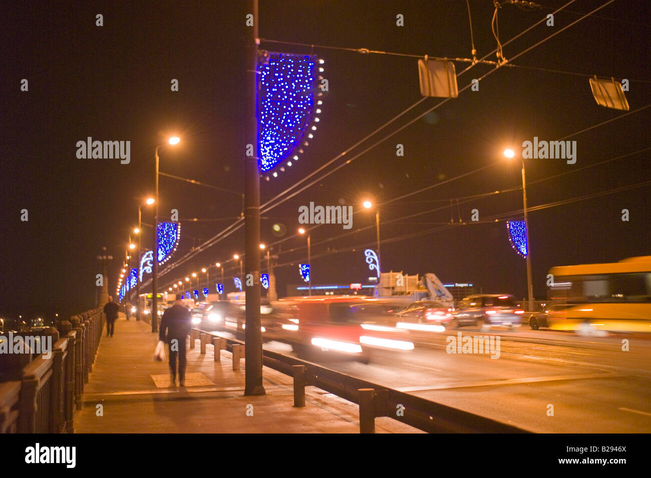 Akmens kippt überbrücken Riga Lettland Datum 11 02 2008 Ref ZB693 110474 0068 obligatorische CREDIT Welt Bilder Photoshot Stockfoto