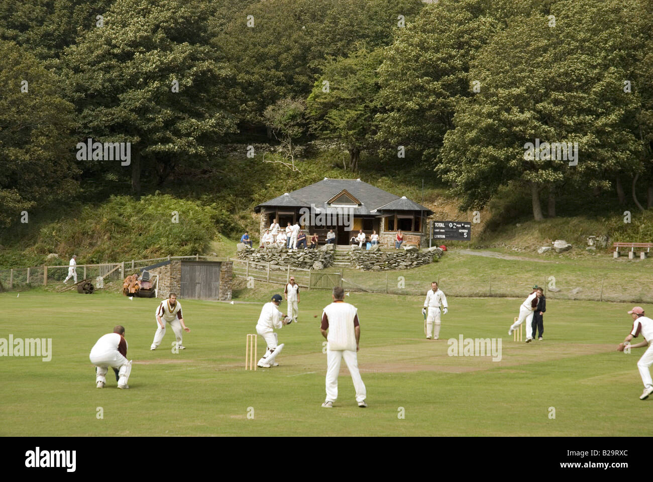 Dorf Cricket Exmoor Devon England Ref WP See 000653 0011 obligatorische CREDIT Welt Bilder Photoshot Stockfoto