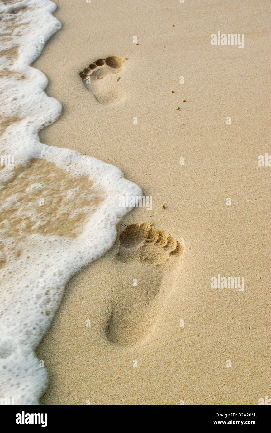 Fussspuren sand -Fotos und -Bildmaterial in hoher Auflösung – Alamy