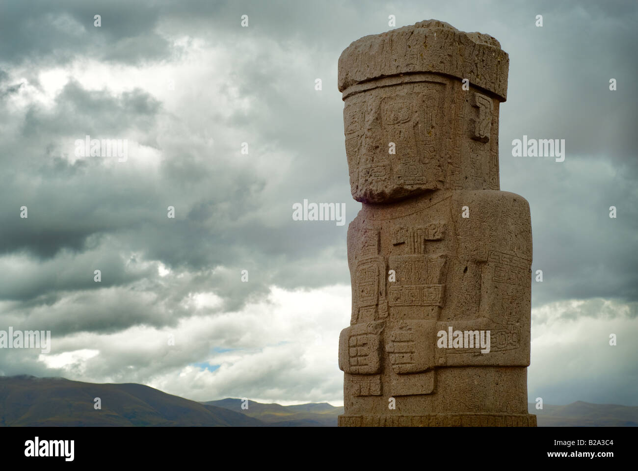 Monolith auf Ruinen von Tiwanaku Bolivien Stockfoto