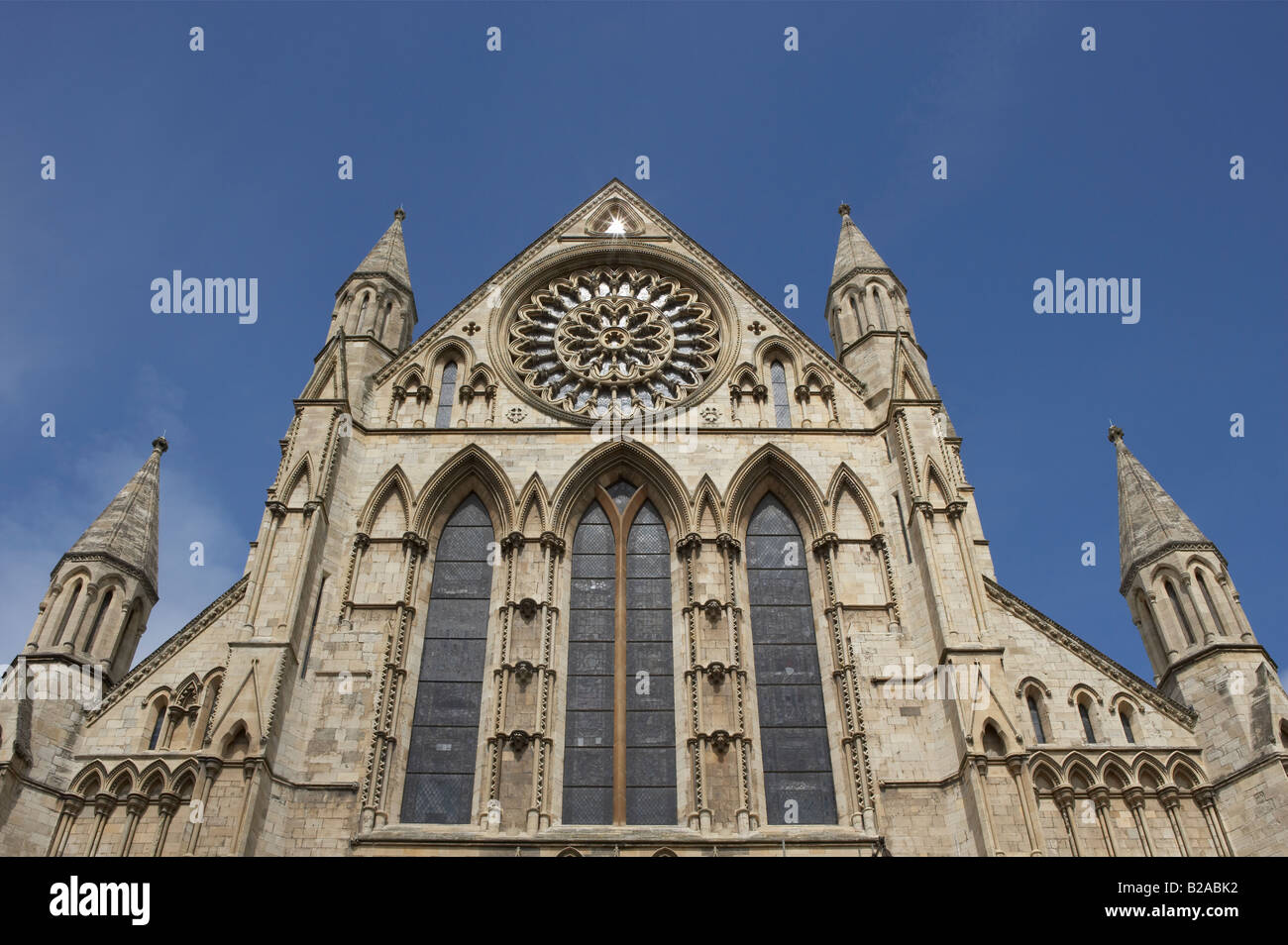 YORK MINSTER SOMMER ENGLAND VEREINIGTES KÖNIGREICH UK Stockfoto