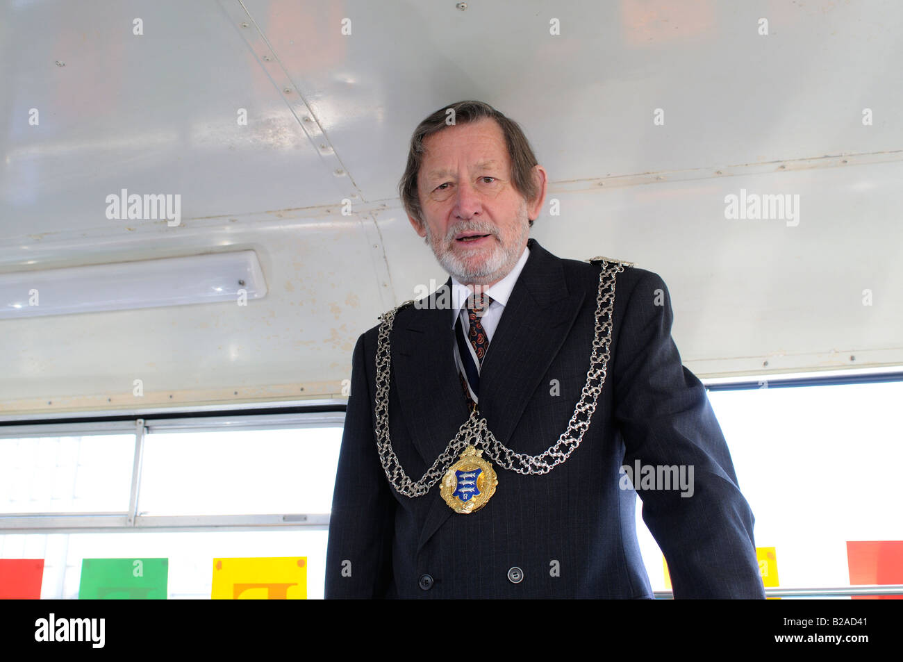 Porträt von Bürgermeister von Surbiton auf freiwillige Veranstaltung in Surbiton London UK Stockfoto