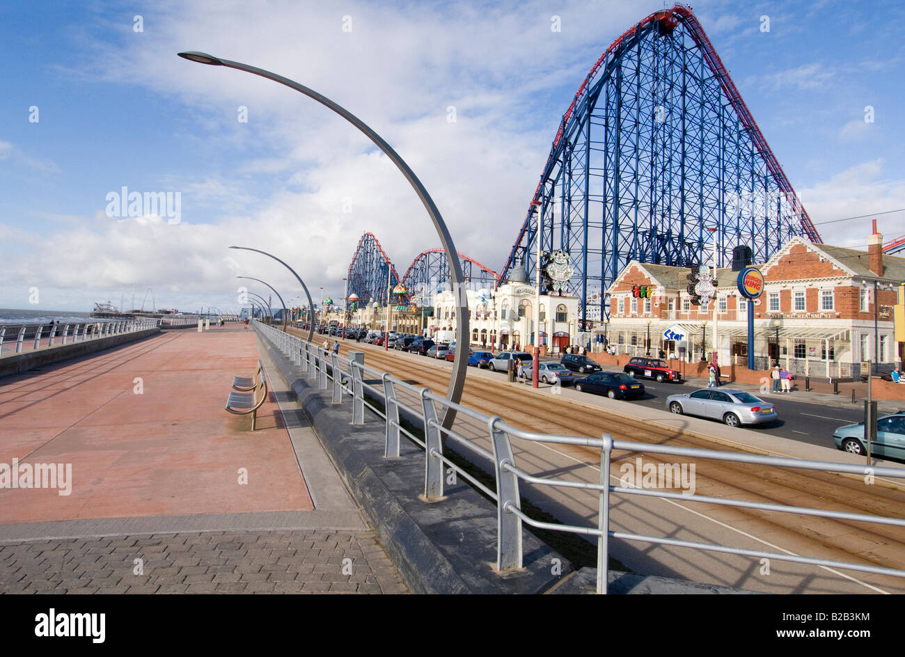 Der Big Dipper und Pleasure Beach Blackpool South Pier, Lancashire, UK Stockfoto