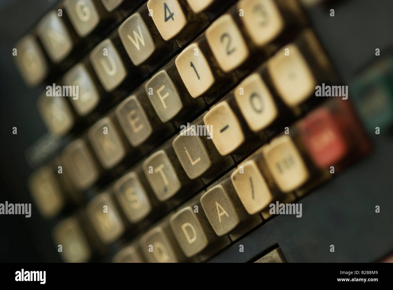 Tastatur des alten getragen NC-Metallbearbeitung-Drehmaschine Stockfoto