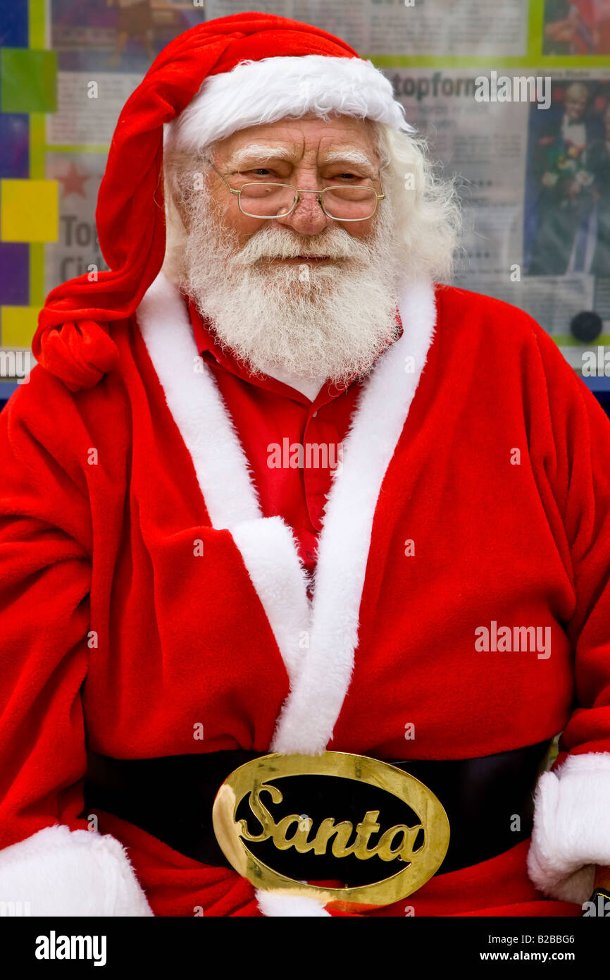 Freundlicherweise Santa auf dem Weltkongress der Weihnachtsmann in Dänemark Klampenborg Bakken Stockfoto