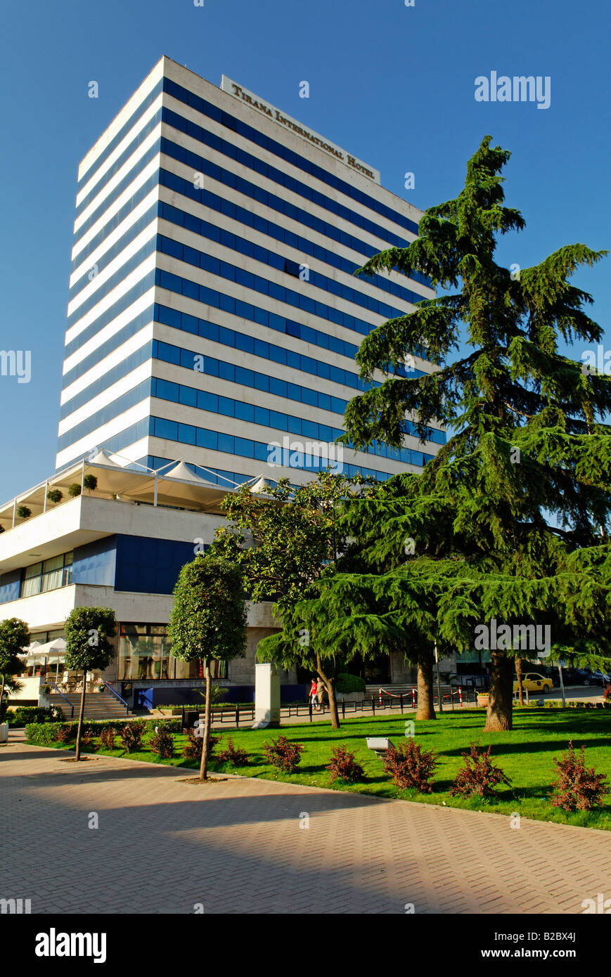 Tirana International Hotel in Skanderberg Square, Tirana, Albanien, Balkan, Europa Stockfoto