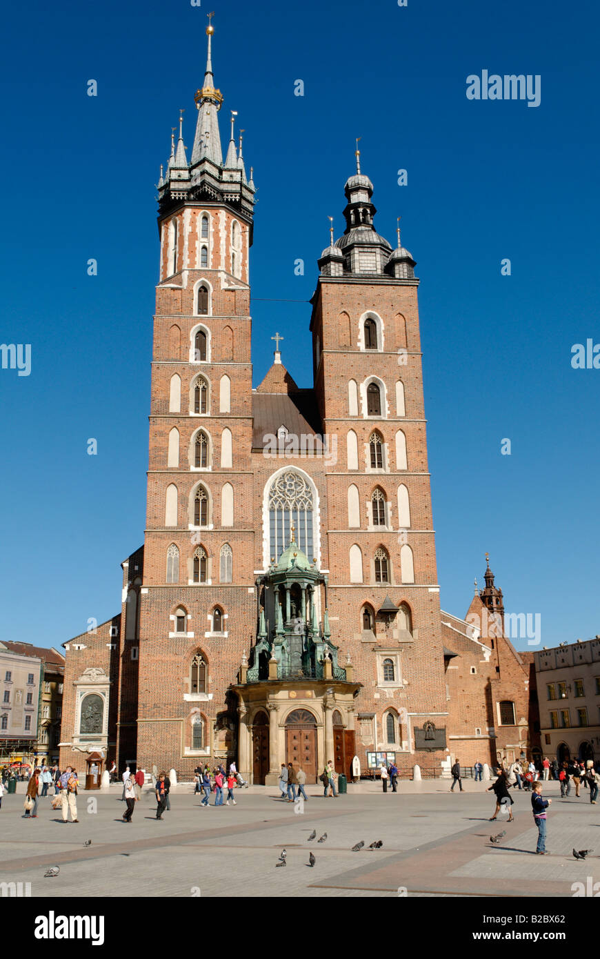 St. Marien Kirche am Rynek, Krakauer Marktplatz, UNESCO World Heritage Site, Polen, Europa Stockfoto