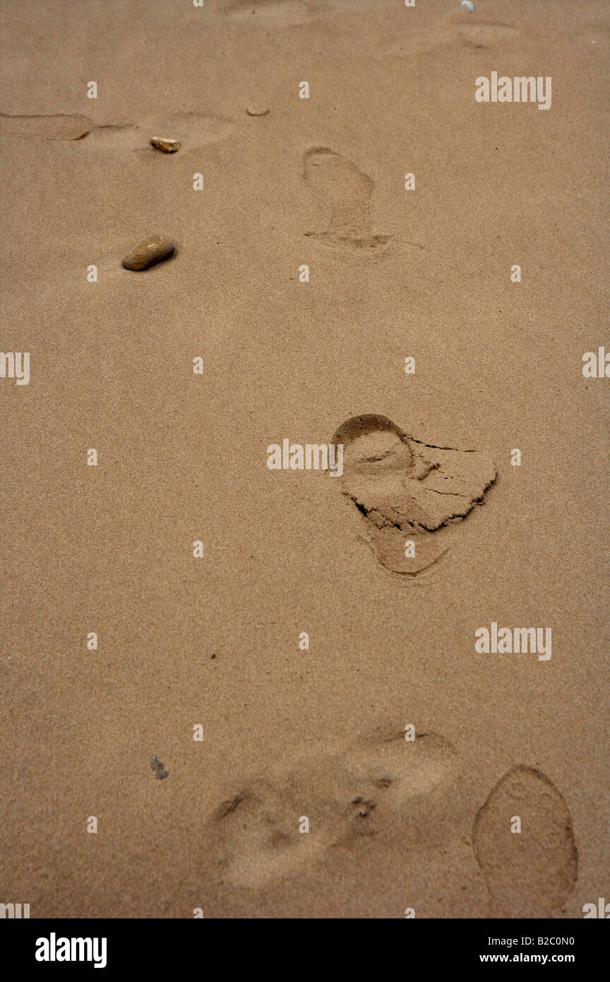 Kies und Sand an einem Strand Stockfoto