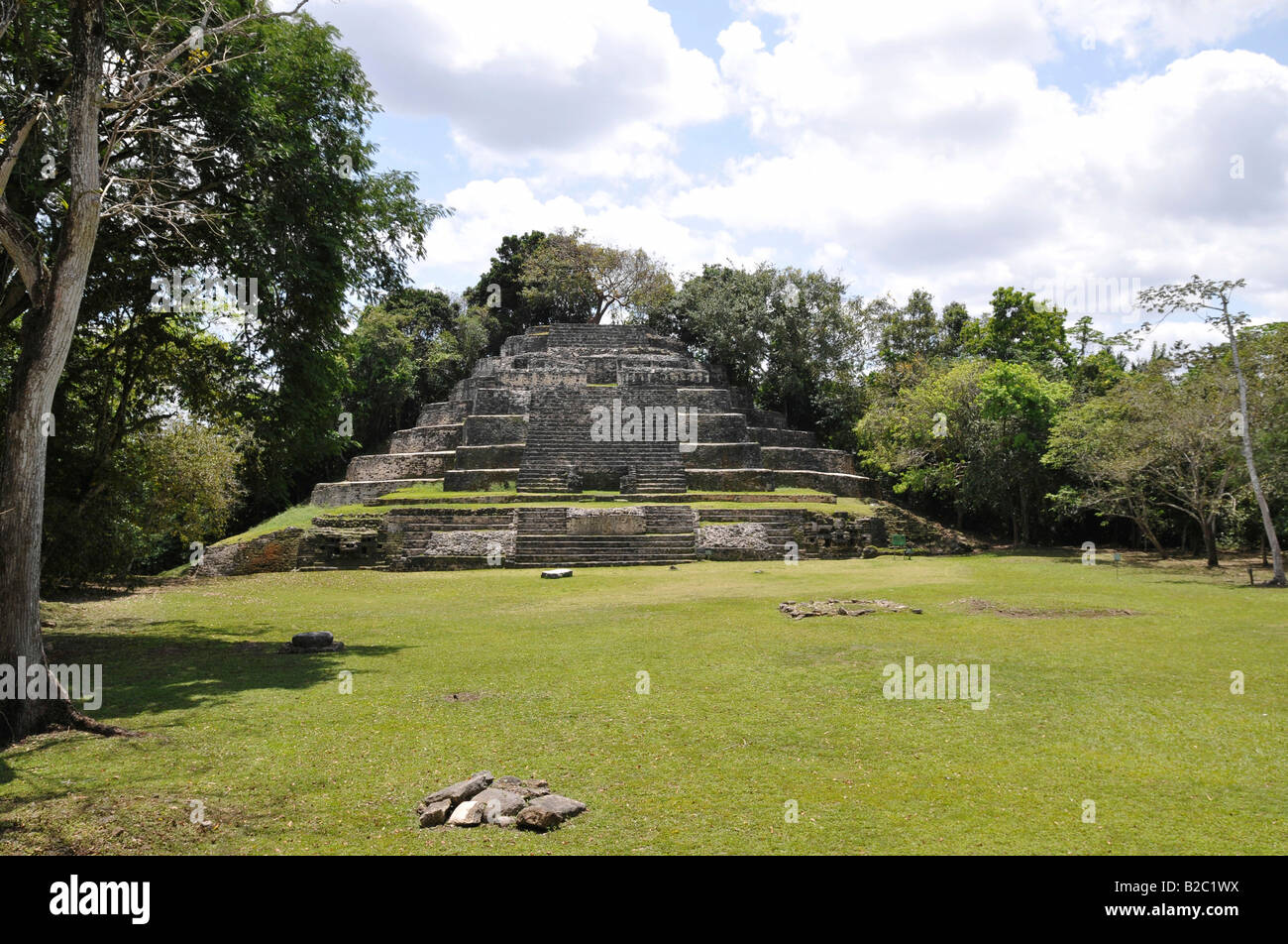 Jaguar-Tempel N10-9, archäologische Stätte Lamanai, Belize, Mittelamerika Stockfoto