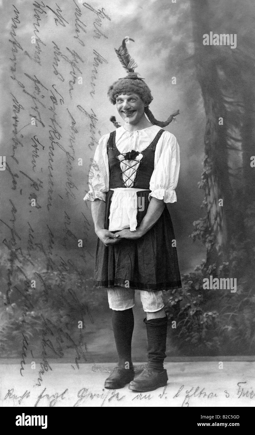 Fred Unverzagt, Humorist, Mann verkleidet als Frau, historische Bild von ca. 1920 Stockfoto