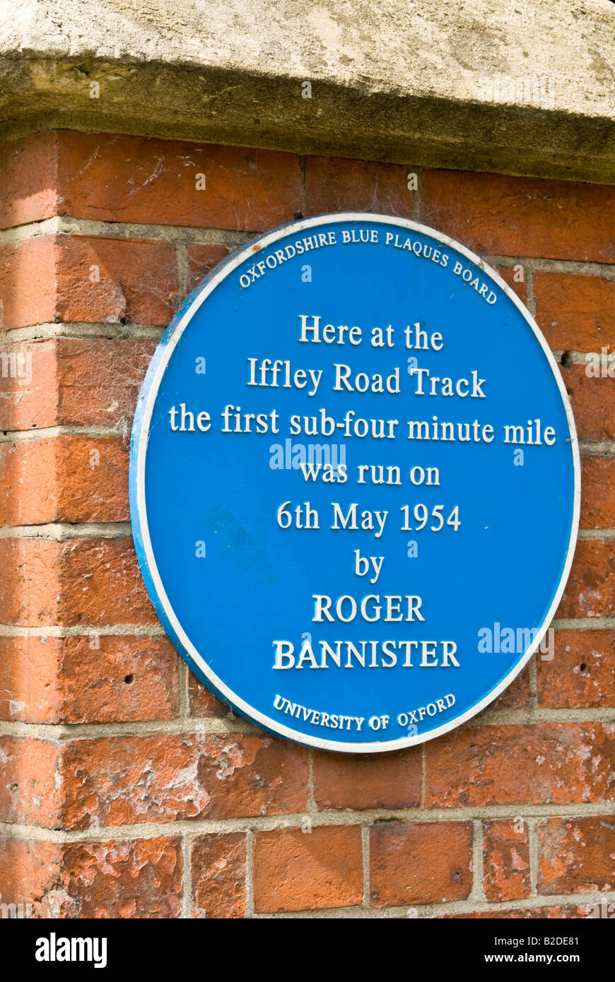 Iffley Track, Oxford, England, wo Roger Bannister die erste Person wurde, die eine Meile in unter vier Minuten laufen Stockfoto