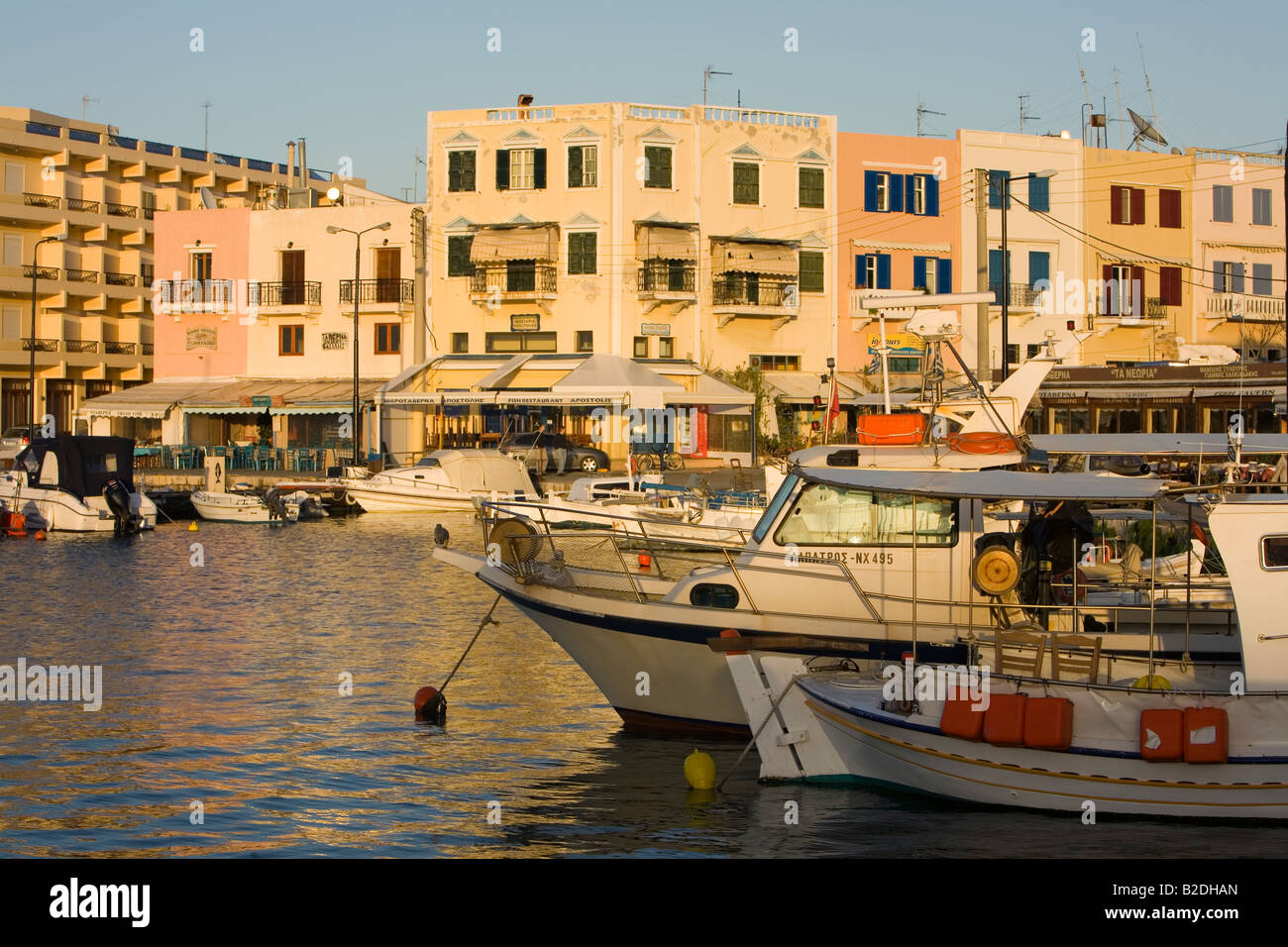 Chania, Kreta, Griechenland, Hafen, Altstadt, Boote Stockfoto