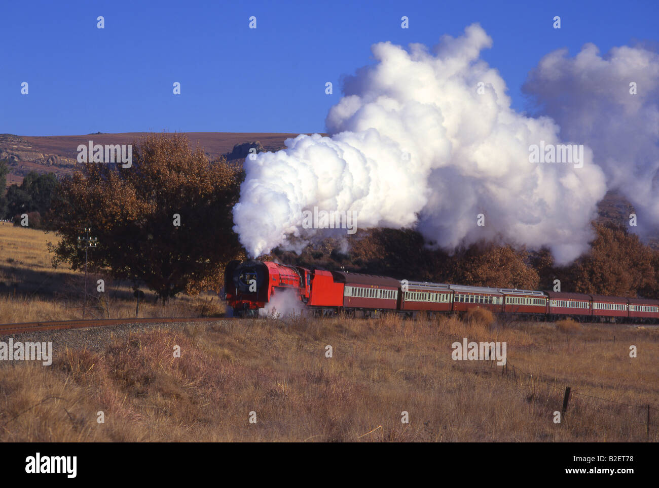 Dampfzug wallenden weißen Rauch in der Nähe von Bethlehem Stockfoto