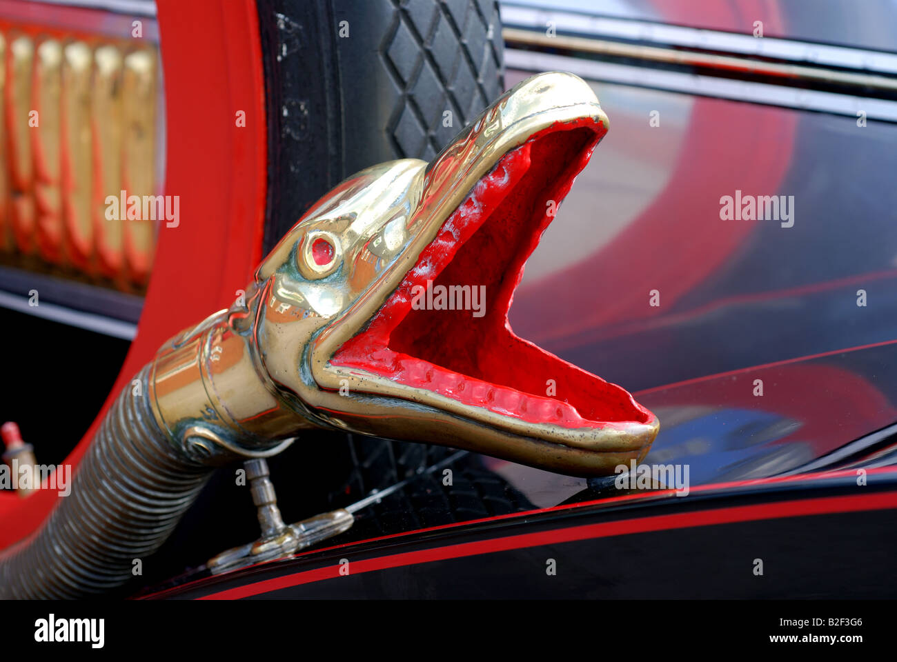 Das Horn auf Auto Tschitti Tschitti Bäng Bäng Stockfoto