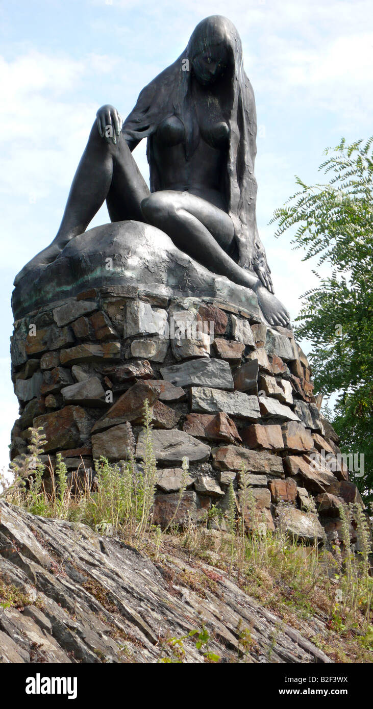 Lorelei statue rhine river germany Fotos und Bildmaterial in hoher Lorelei statue rhine river germany Fotos und Bildmaterial in hoher
