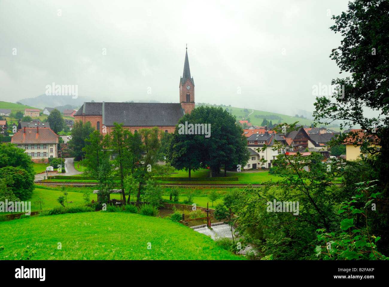 Oberharmersbach ist eine Stadt im Bezirk Ortenau in Baden-Württemberg in Deutschland und mitten im Schwarzwald Stockfoto