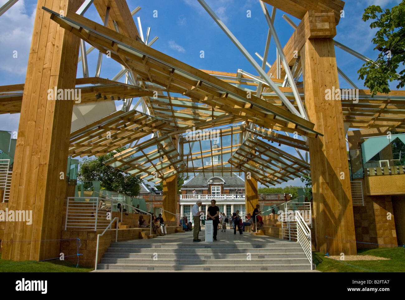 Die Serpentine Gallery Pavillon 2008 von Frank Gehry Stockfoto