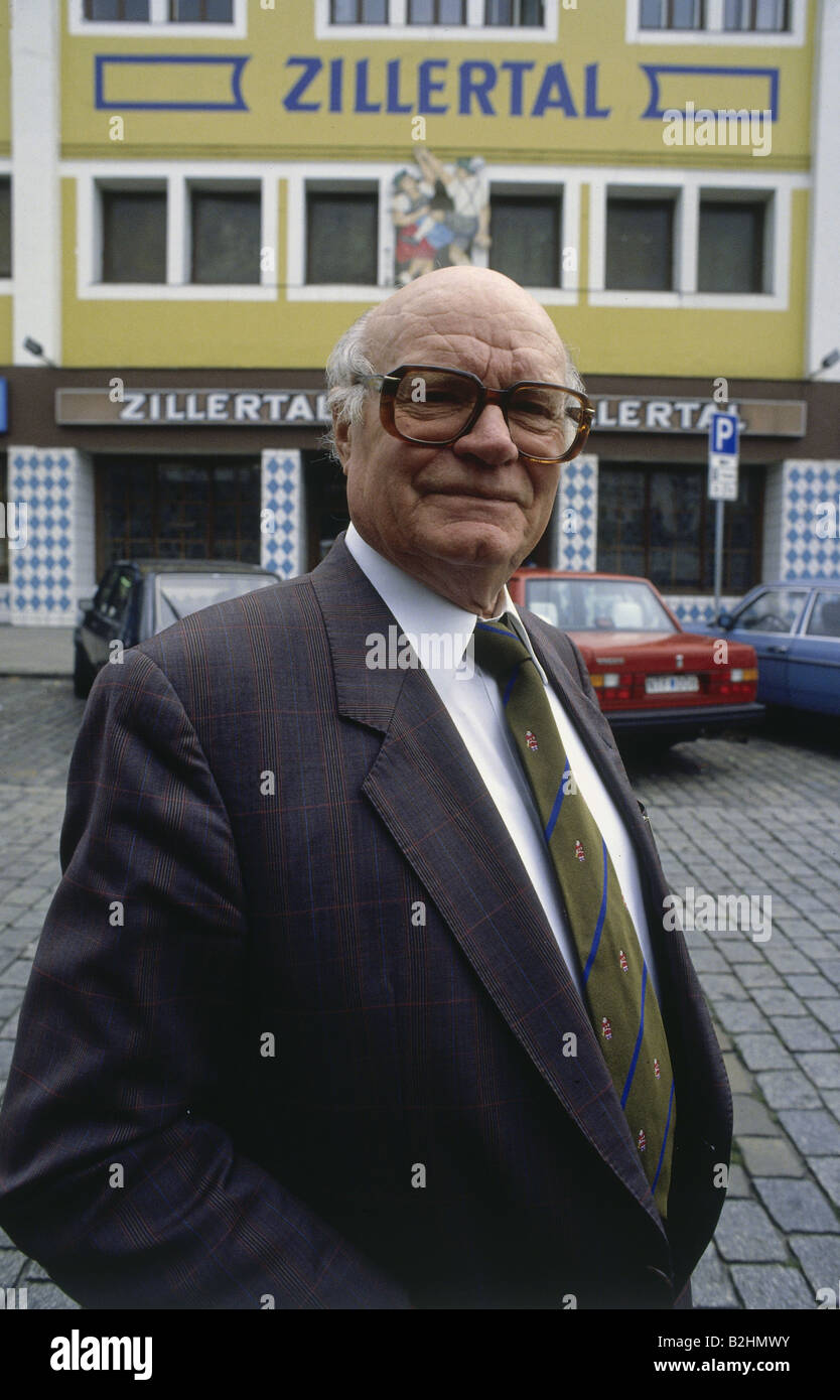 Bartels, Willi, 12.1914 - 5.11.2007, deutscher Geschäftsmann, halbe Länge, außerhalb des Zillertaler Theaters, Hamburg, 1990, Stockfoto