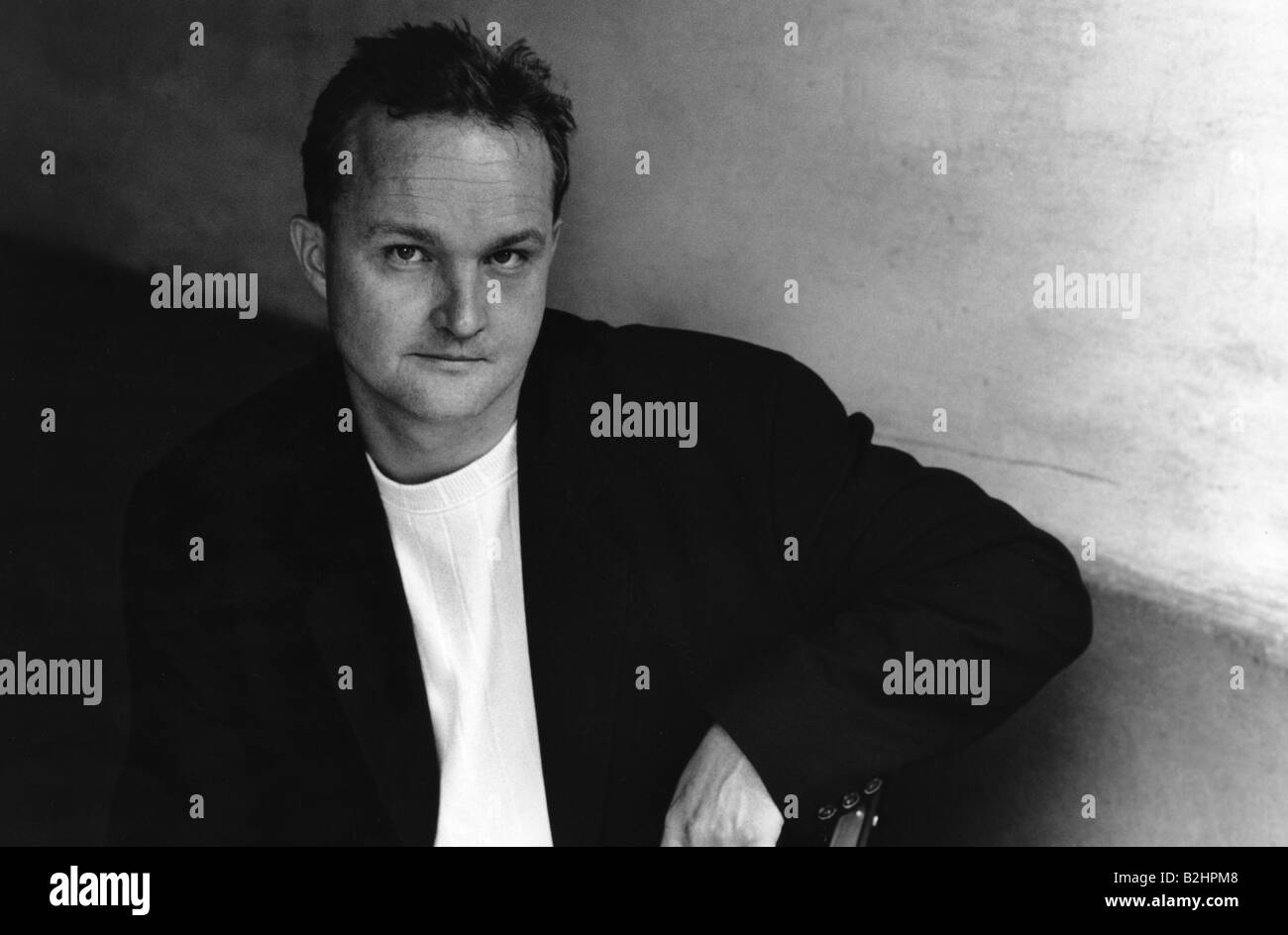 Niemann, Norbert, * 20.5.1961, deutscher Autor/Schriftsteller, halbe Länge, 1988, Stockfoto