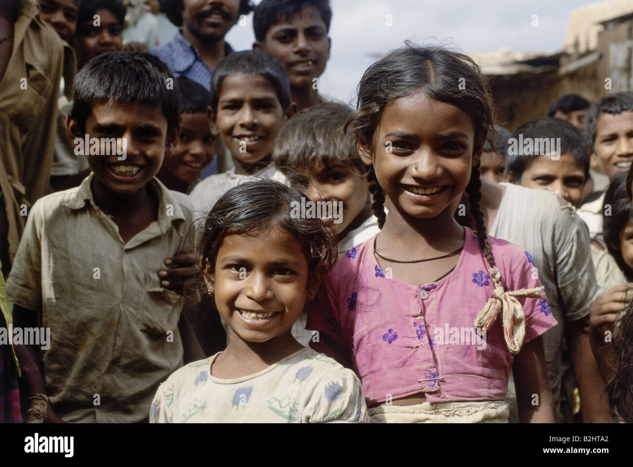 Geografie/Reisen, Indien, Menschen, Gruppenbild indischer Kinder, Mädchen, Jungen, Lachen, Stockfoto