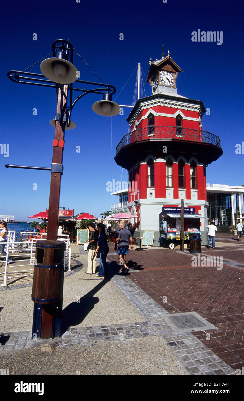 Wahrzeichen der historischen Uhrturm am Victoria und Alfred Waterfront Touristenattraktion von Cape Town South Africa travel Stockfoto