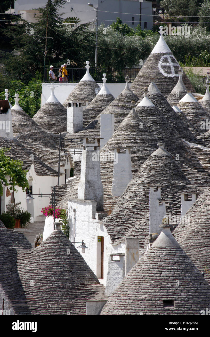 Trulli Hausdächer an der einzigartigen Zone Trulli in Alberobello, Bari, Apulien, Italien ist ein UNESCO-Weltkulturerbe Stockfoto