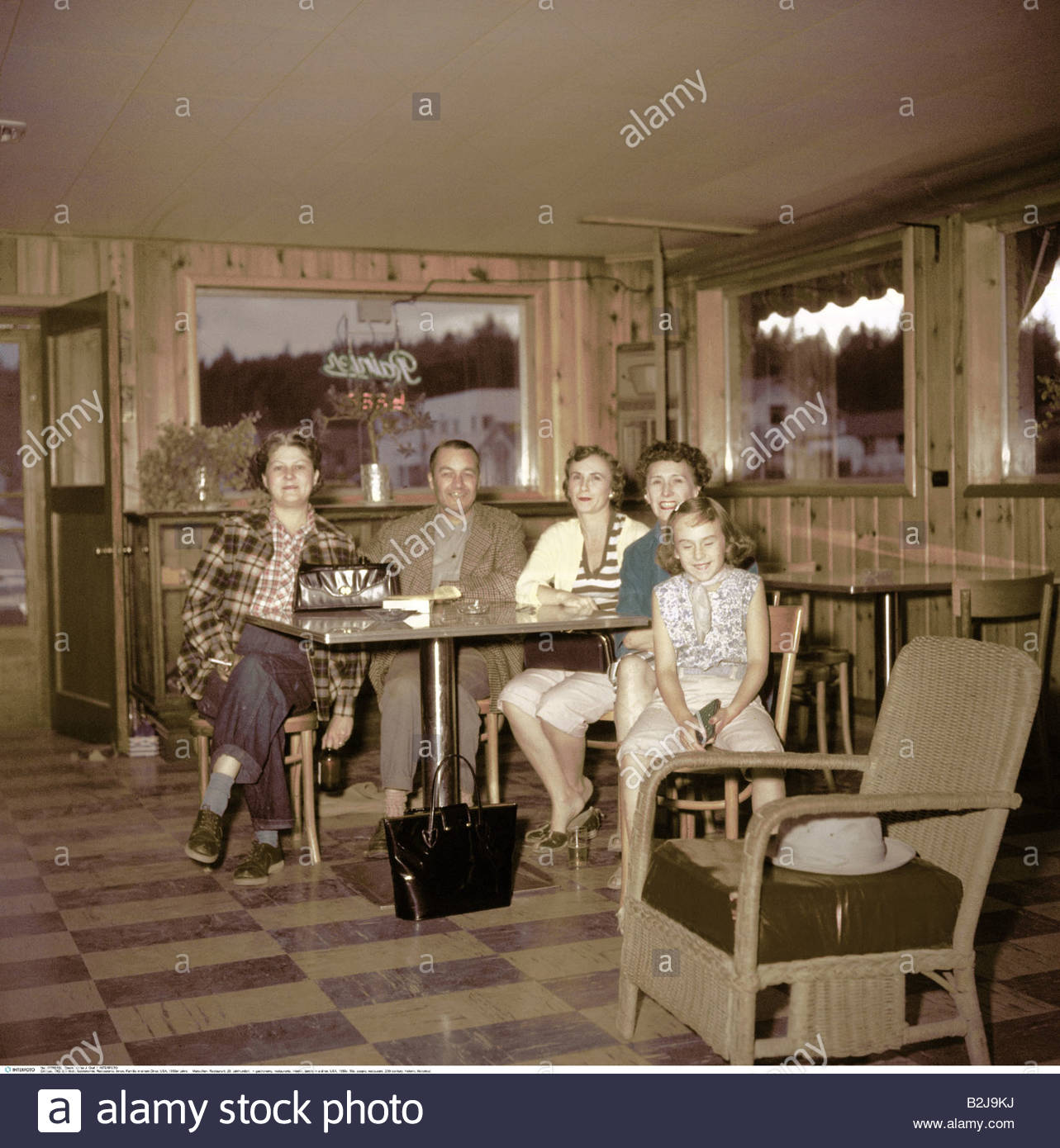 Gastronomie, Restaurants, Interieur, Familie in einem Diner, USA ... Gastronomie, Restaurants, Interieur, Familie in einem Diner, USA ...