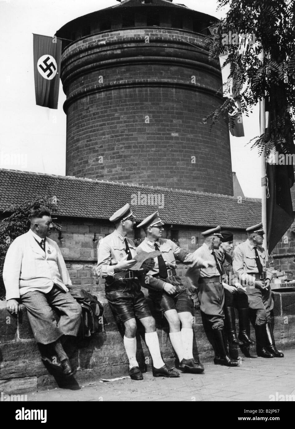 Nationalsozialismus/Nationalsozialismus, Nürnberger Kundgebungen, "Rallye der Arbeit", 6.9.1937 - 13.9.1937, Politische Führer auf dem Schloss, Stockfoto