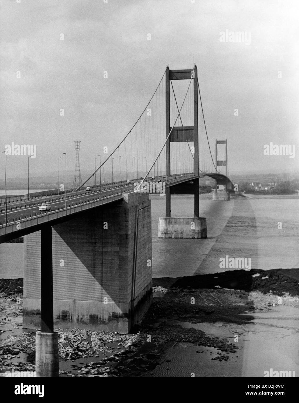 Geographie/Reisen, Großbritannien, Landschaft/Landschaften, Brücken, Severn Bridge, Hängebrücke, Eröffnung am 8.9.1966, 1960er Jahre, Stockfoto