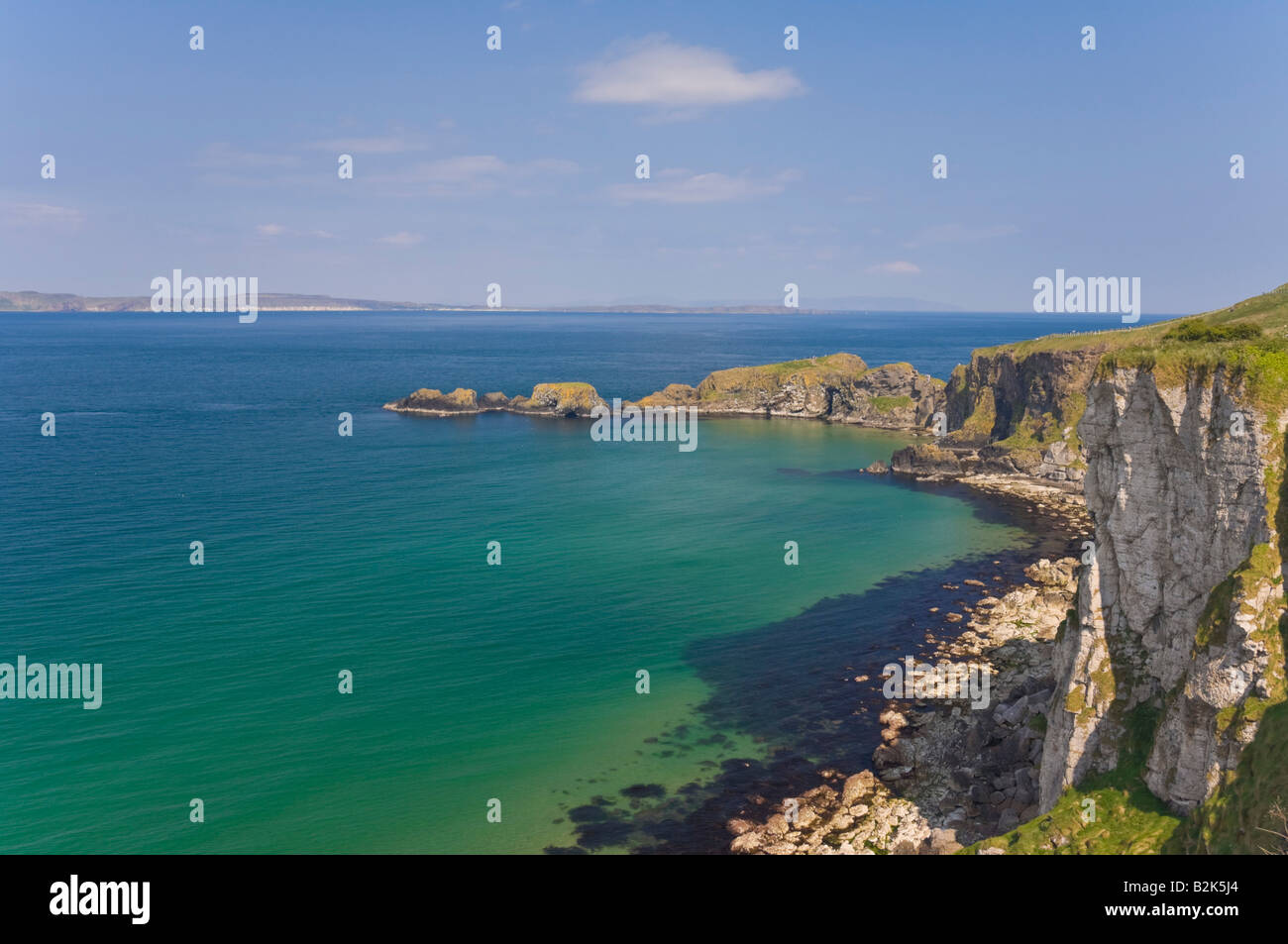 Carrick Island und Kalkstein Landzunge Larrybane bay County Antrim Nordirland Großbritannien GB EU Europa Stockfoto