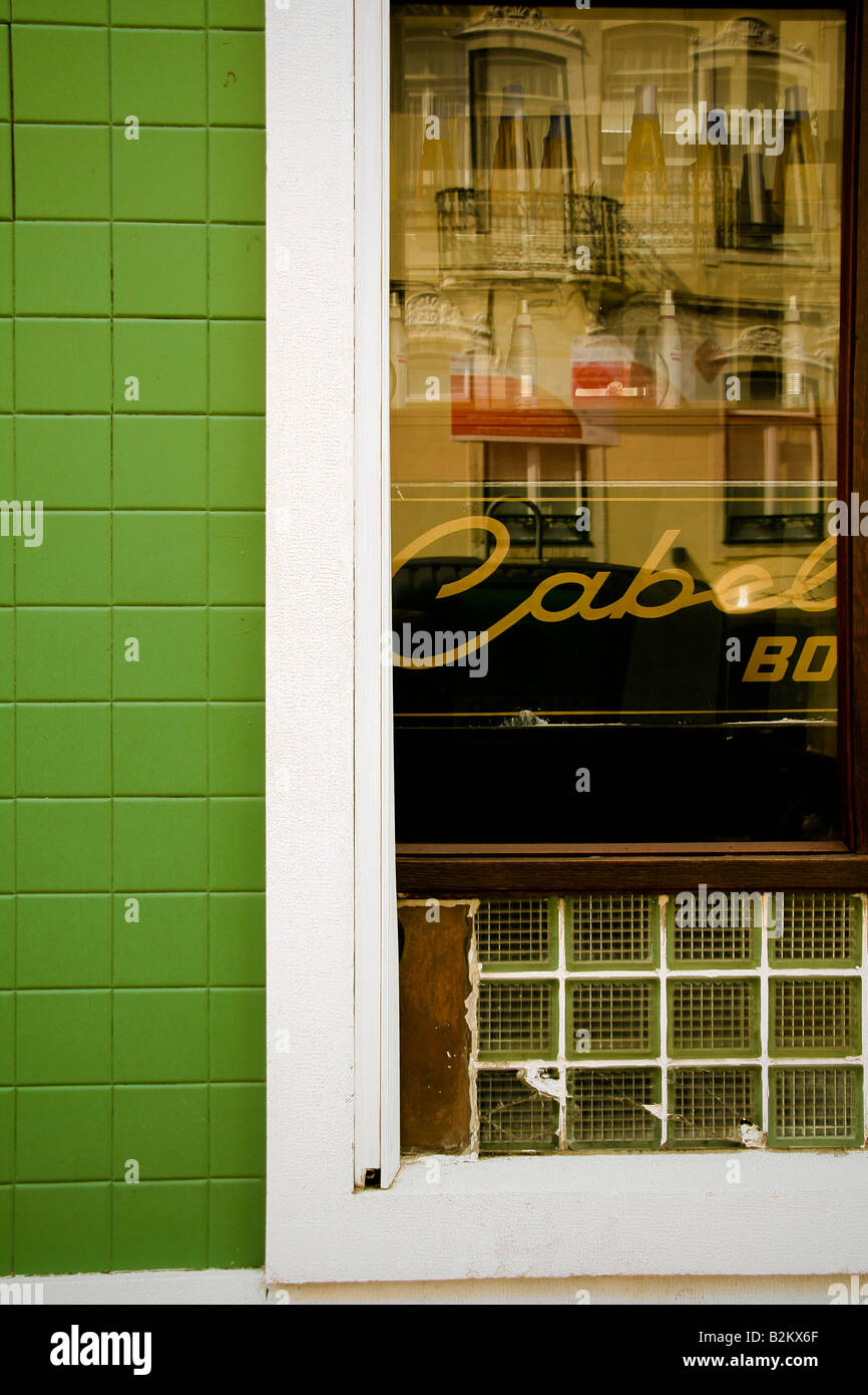 Balkons alte Schaufenster in Lissabon Stockfoto