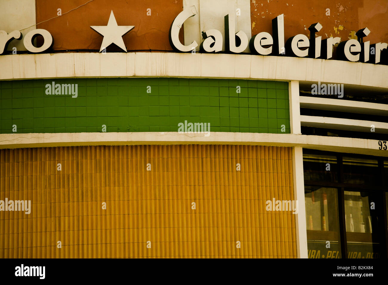 Balkons alte Schaufenster in Lissabon Stockfoto