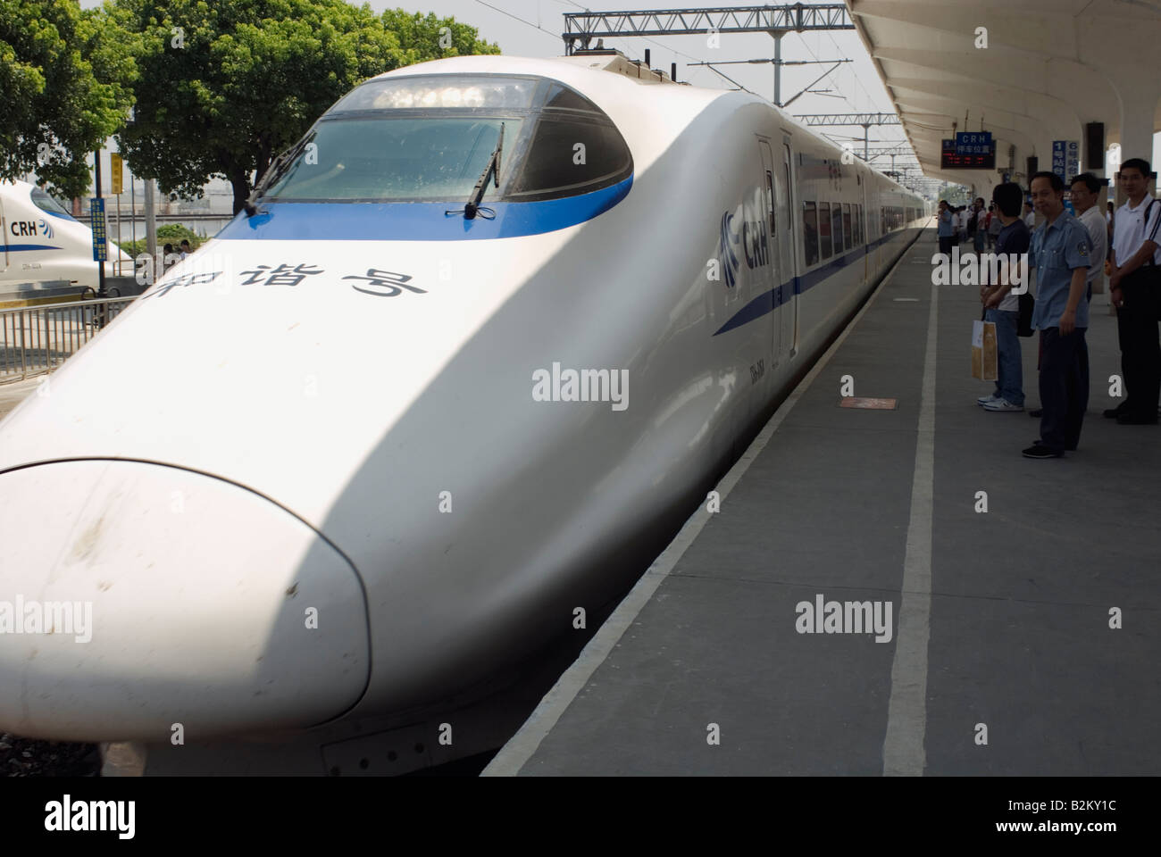 China Railway High-Speed-Zug, CRH, Suzhou, Provinz Jiangsu Stockfoto