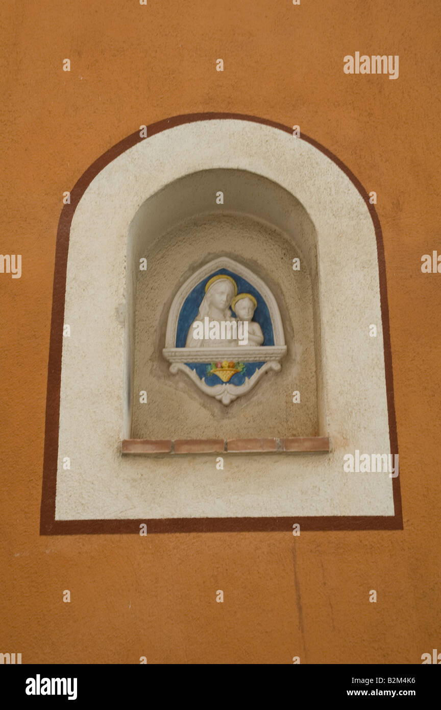 religiöse Wandskulptur Stockfoto