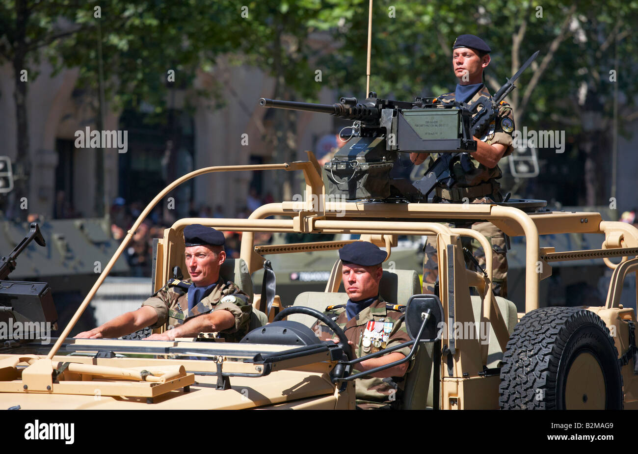 Militärparade auf den Champs-Elysées am Nationalfeiertag 14. Juli 2008 Paris Frankreich Stockfoto