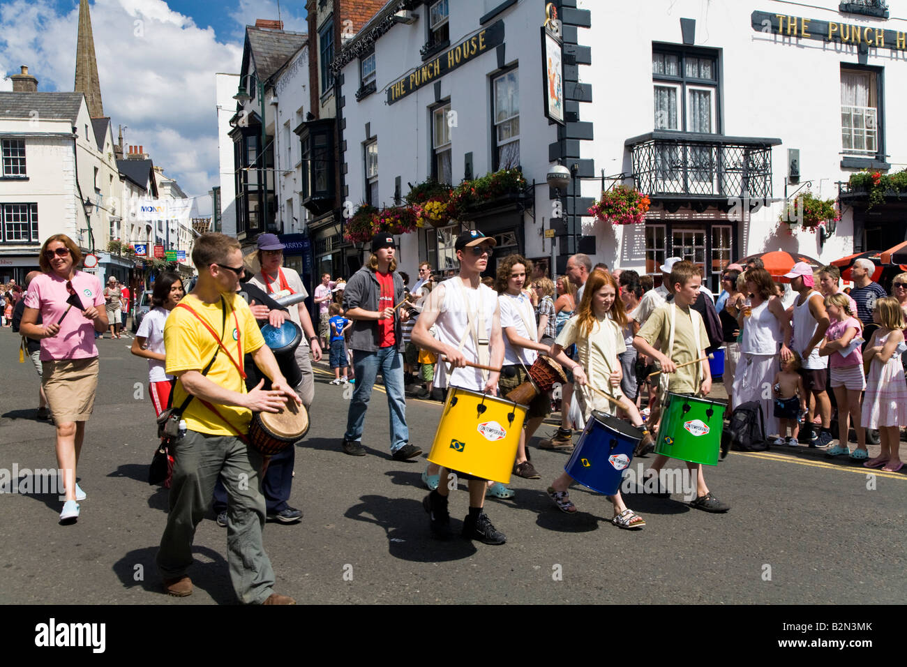 Drummer bei Monmouth Karneval Agincourt Square Monmoth Festival Stockfoto
