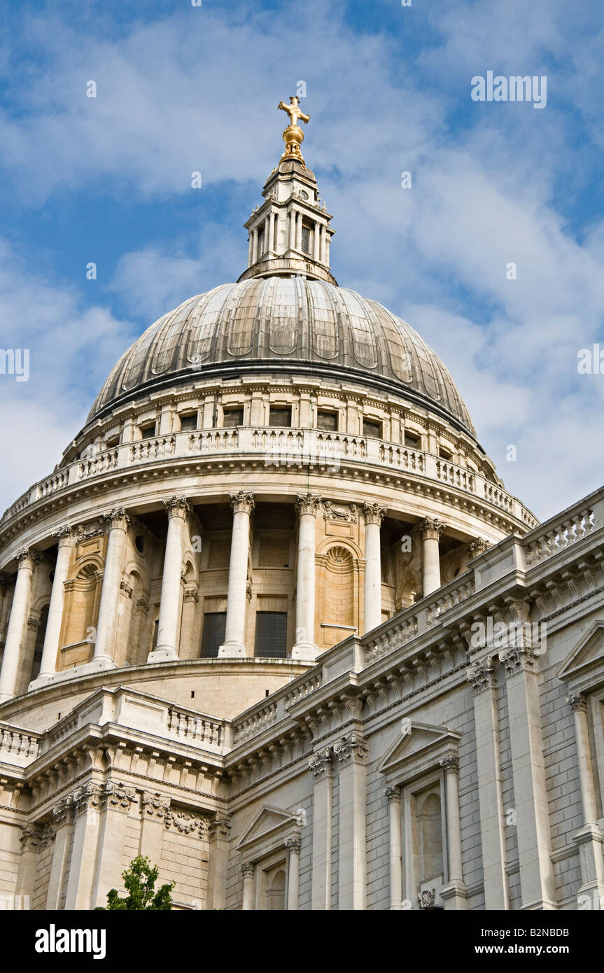 Kuppel der St Pauls Cathedral London Vereinigtes Königreich Stockfoto