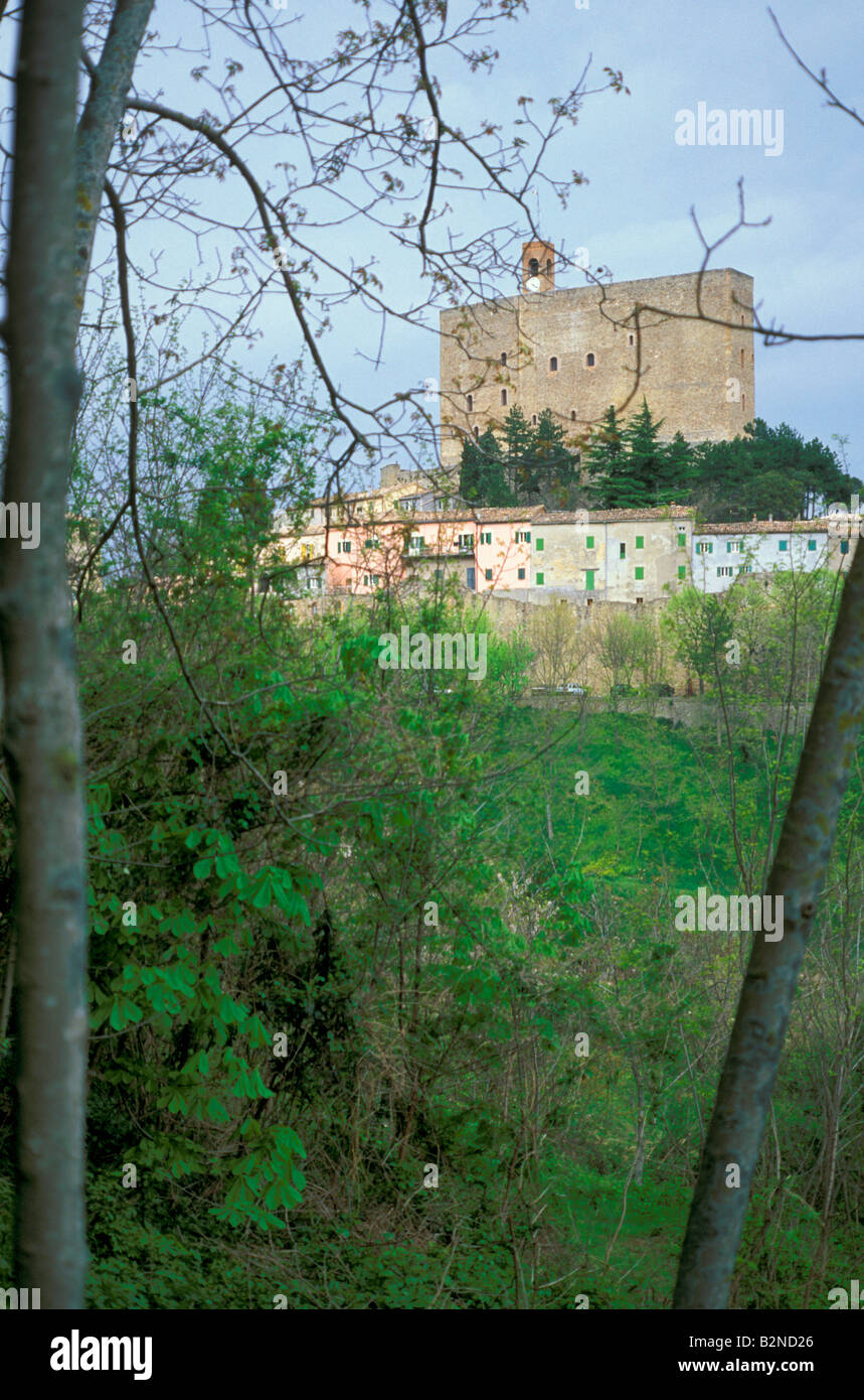 Dorf und Rocca Malatestiana, Montefiore Conca, Italien Stockfoto